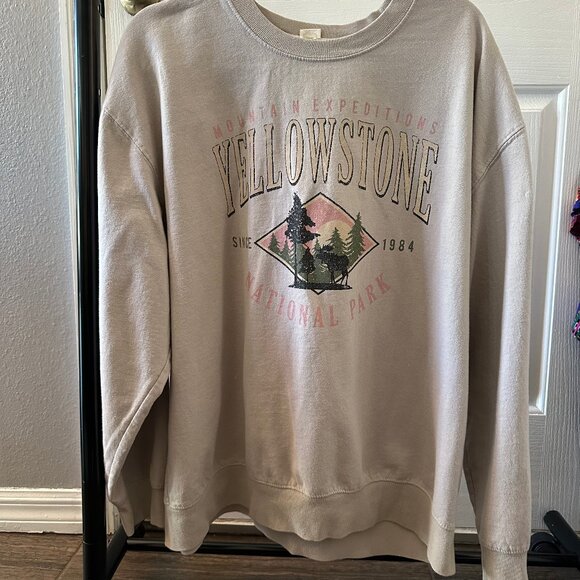 Cut & Paste Yellowstone Sweatshirt Size XXL 60% Cotton & 40% Polyester - Picture 1 of 4